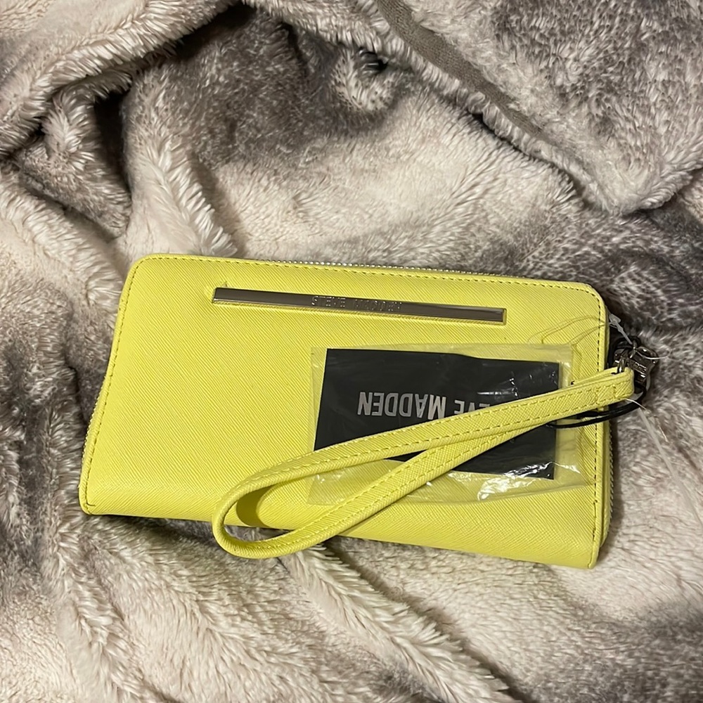 Steve Madden Neon Boxed Wallet